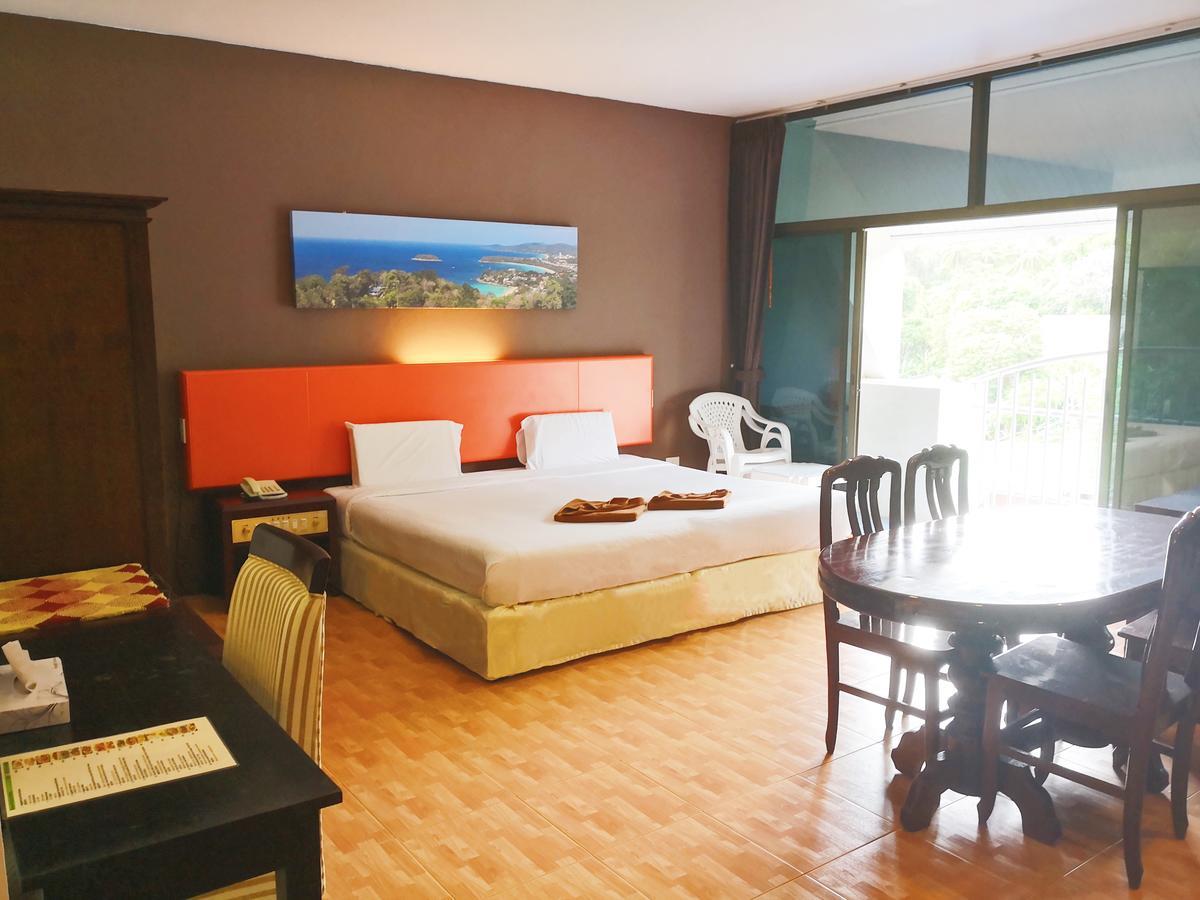 Patong 7Days Premium Hotel Phuket Buitenkant foto