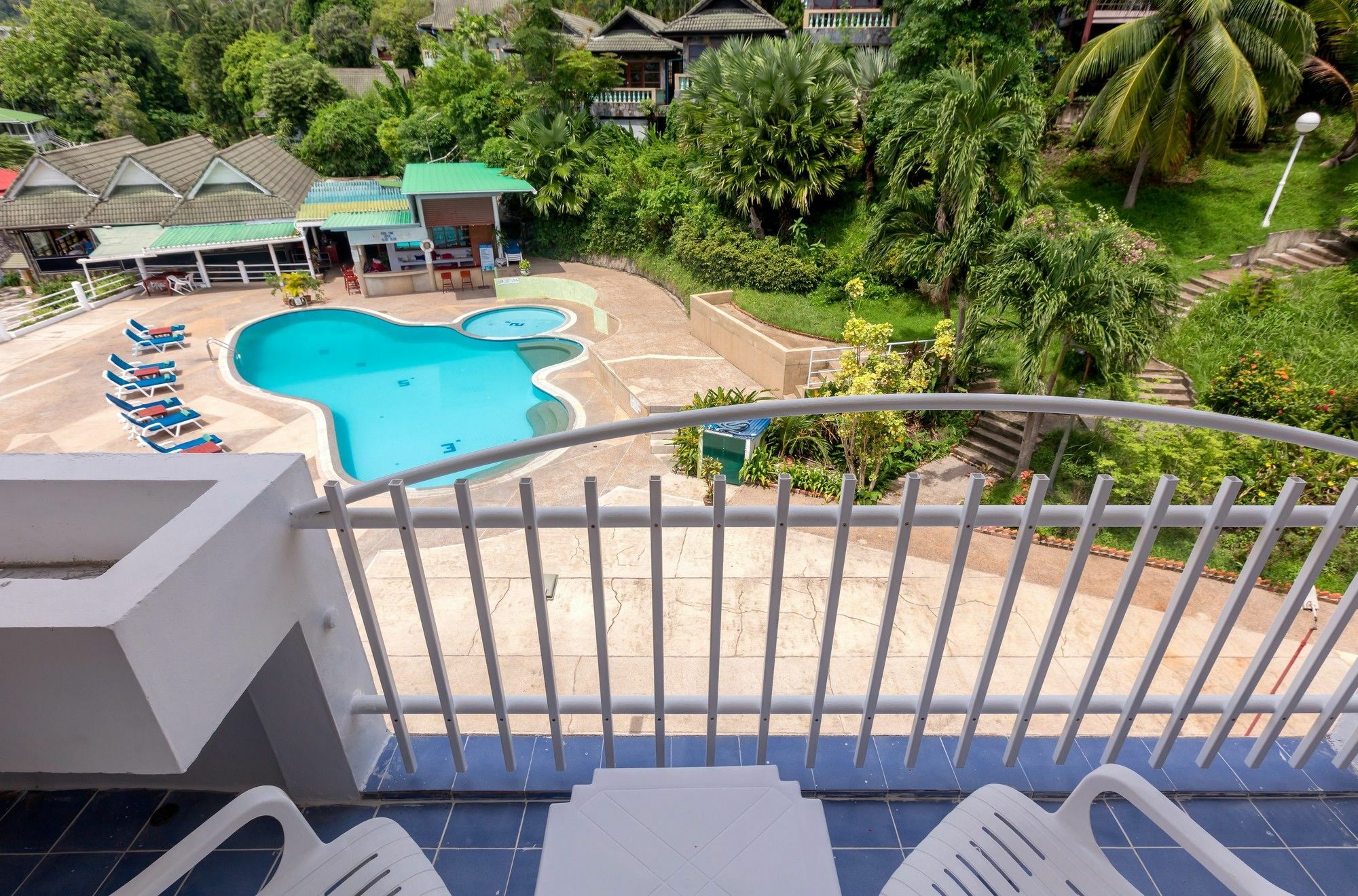 Patong 7Days Premium Hotel Phuket Buitenkant foto